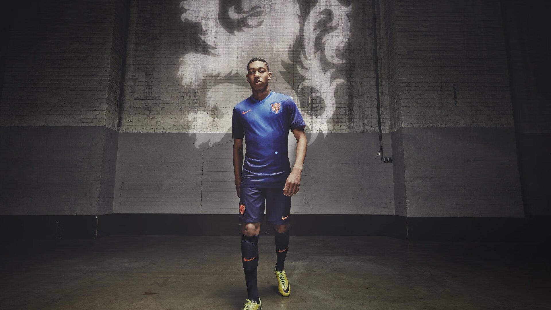 中国足彩竞彩网：王艺迪直落三局轻取郑怡静，强势挺进WTT多哈冠军赛女单16强